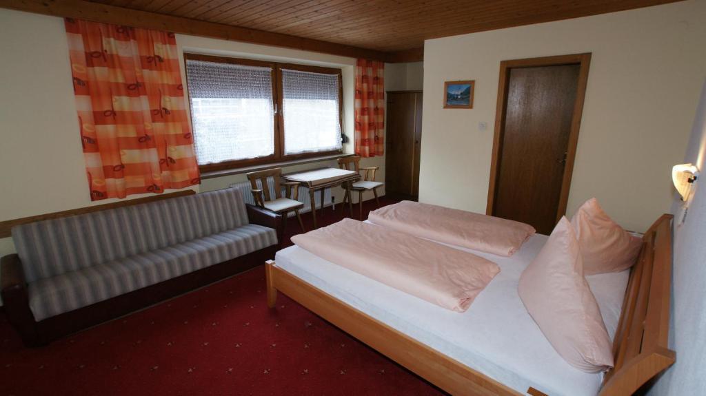 Garni Nill Hotel Schwendau Exterior photo