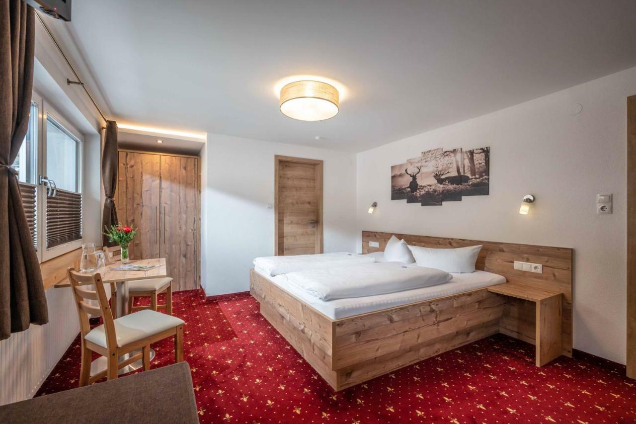 Garni Nill Hotel Schwendau Exterior photo